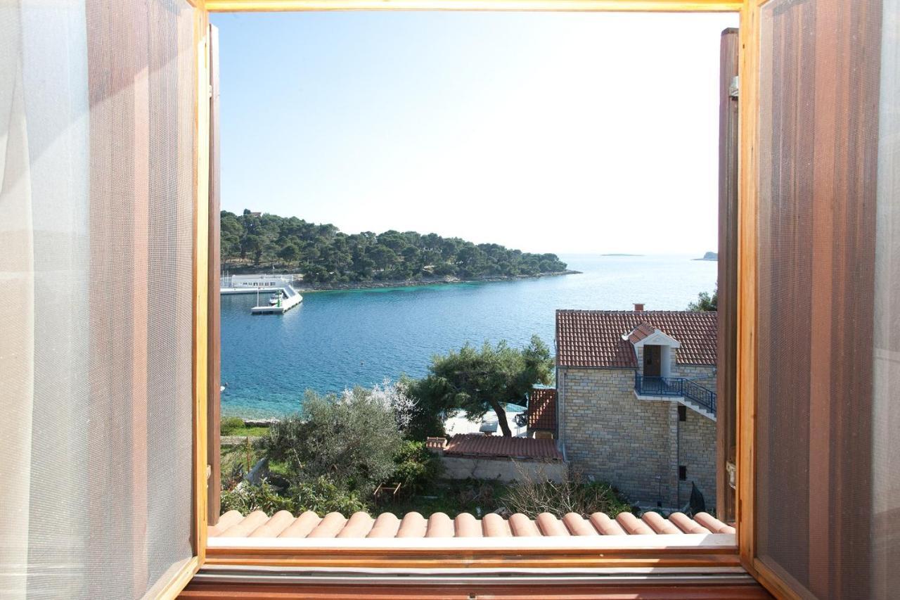 Golden View Luxury Apartment Maslinica Bagian luar foto