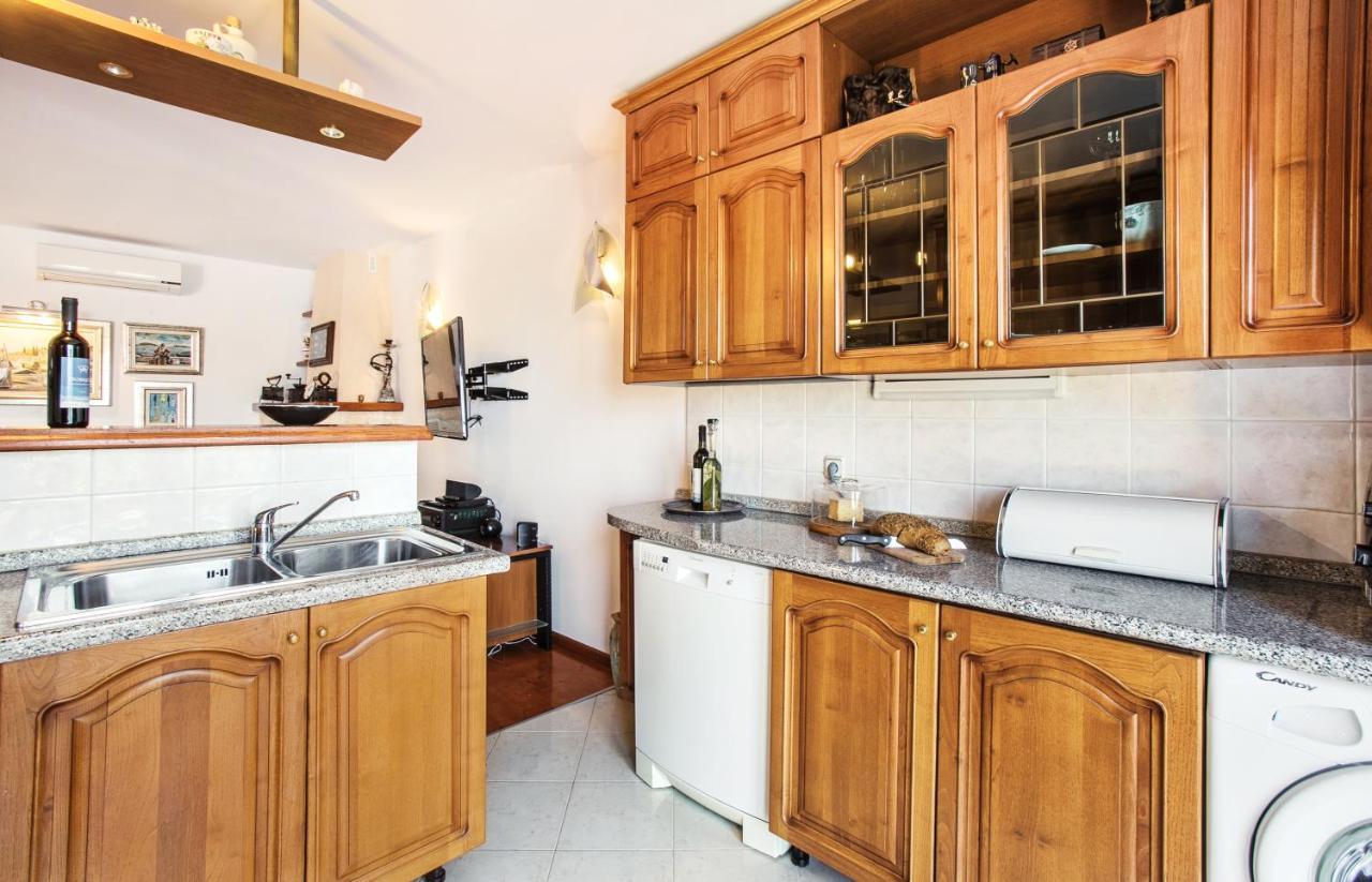 Golden View Luxury Apartment Maslinica Bagian luar foto