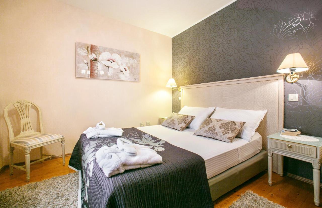Golden View Luxury Apartment Maslinica Bagian luar foto