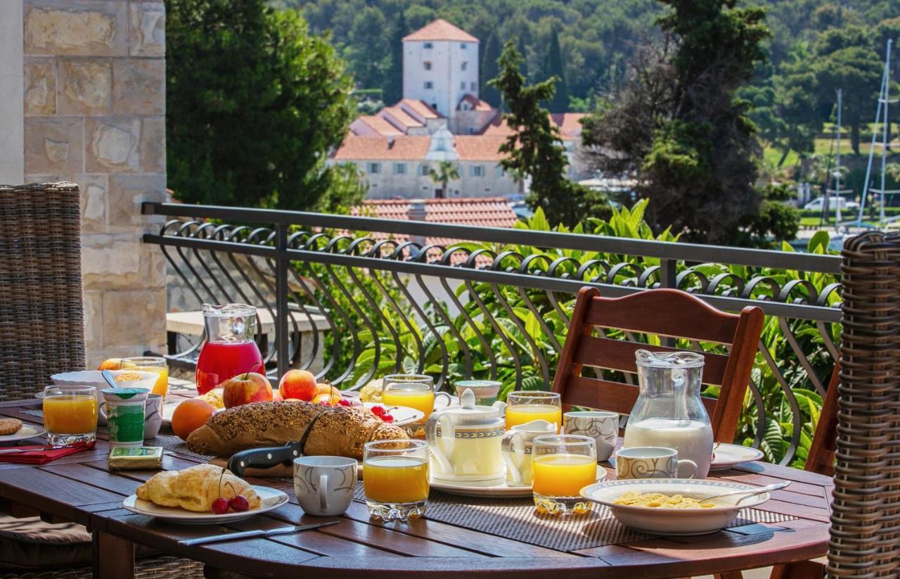 Golden View Luxury Apartment Maslinica Bagian luar foto