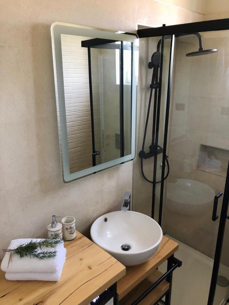 Golden View Luxury Apartment Maslinica Bagian luar foto